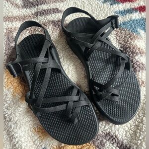 Chacos size W 9